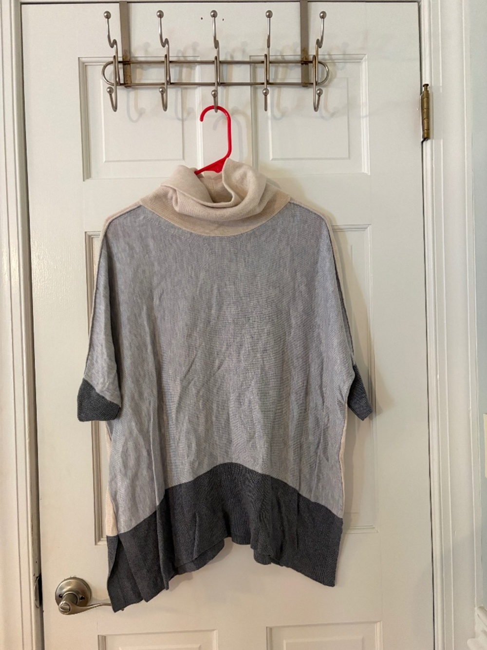 Colorblock Cowl Neck Short Sleeve Poncho Sweater Top